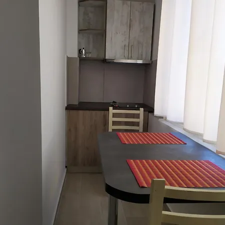 Dinamo Evoo Tirana