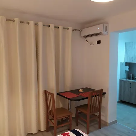 Apartment Dinamo Evoo