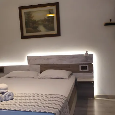Apartment Dinamo Evoo *