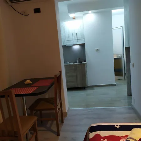Apartment Dinamo Evoo
