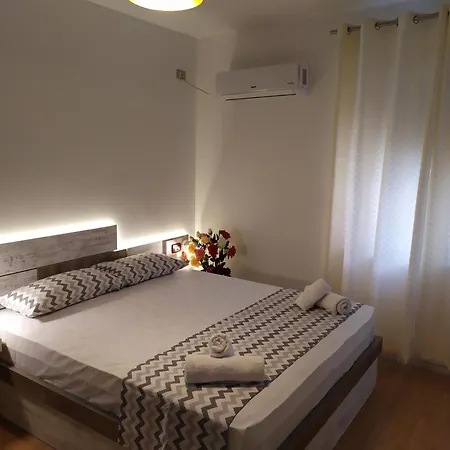 Dinamo Evoo Apartment *