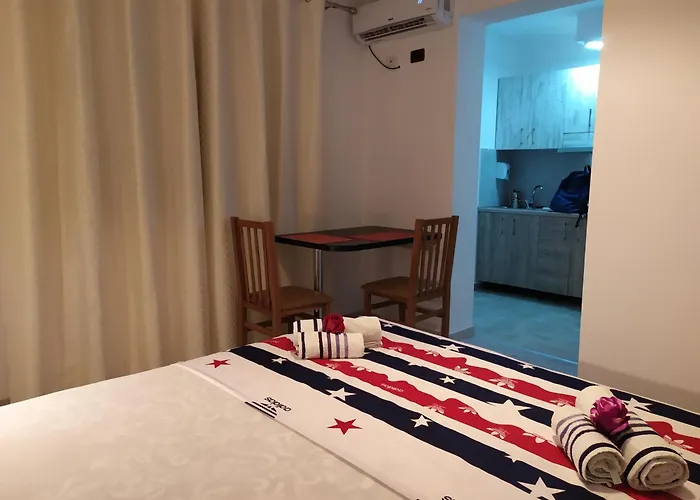 Dinamo Evoo Appartement *