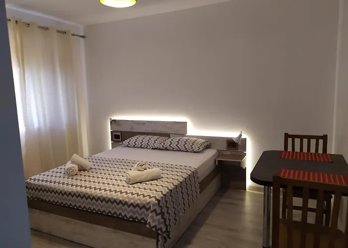 Apartment Dinamo Evoo