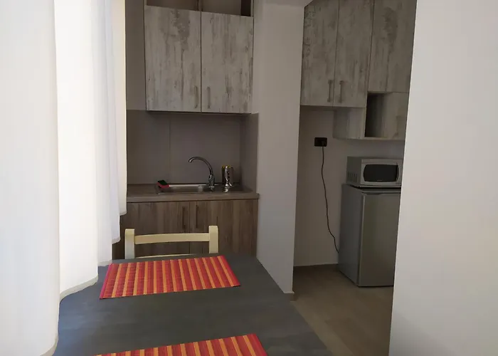 Dinamo Evoo * Tirana